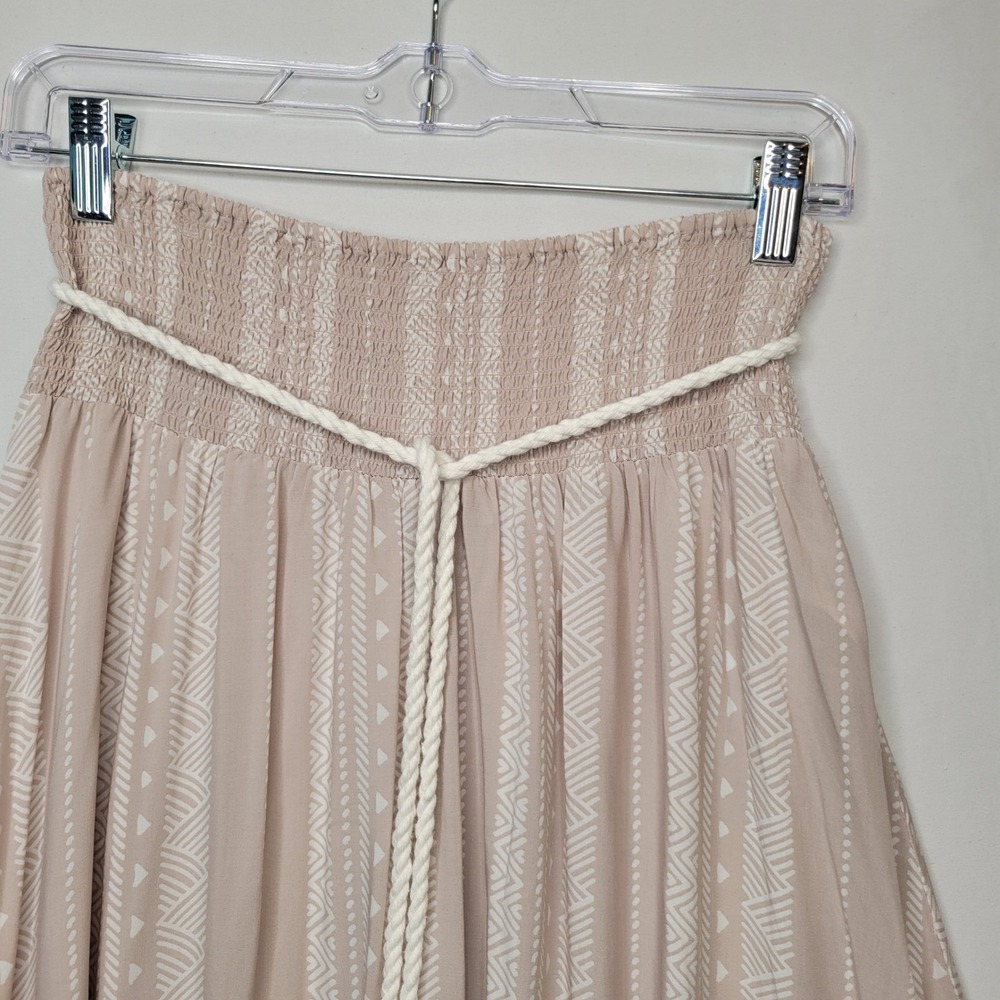 Forever 21 Women's Large Maxi Skirt Beige White Geometric Smocked Waist Boho Flo - Picture 5 of 16